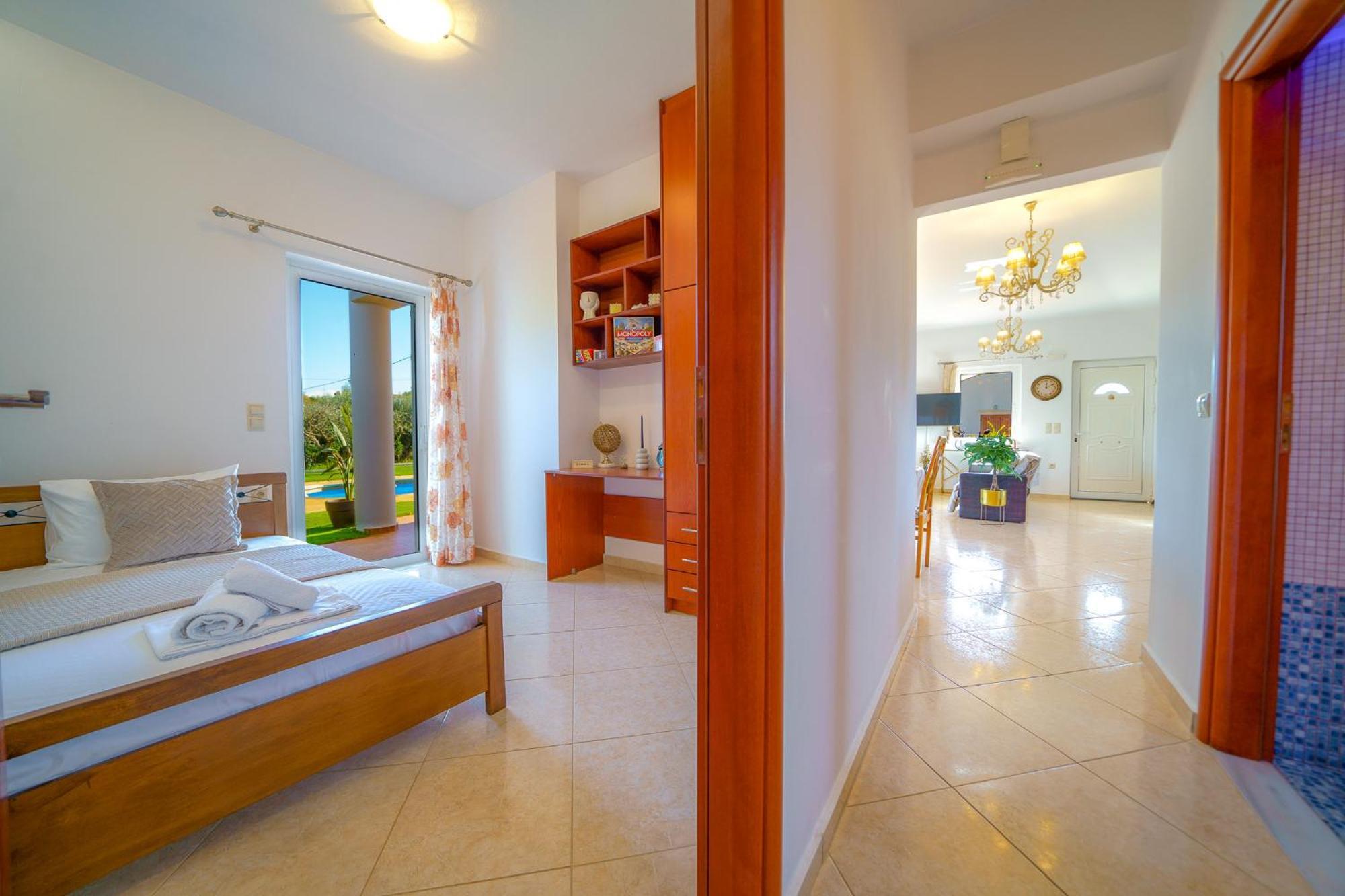 Villa Lima Pool & Jacuzzi Chania Vamos