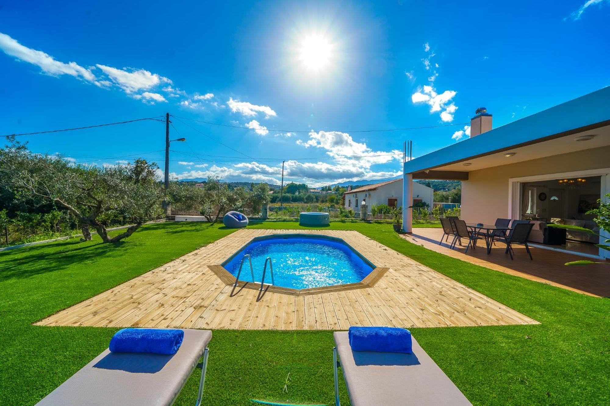 Villa Lima Pool & Jacuzzi Chania Vámos