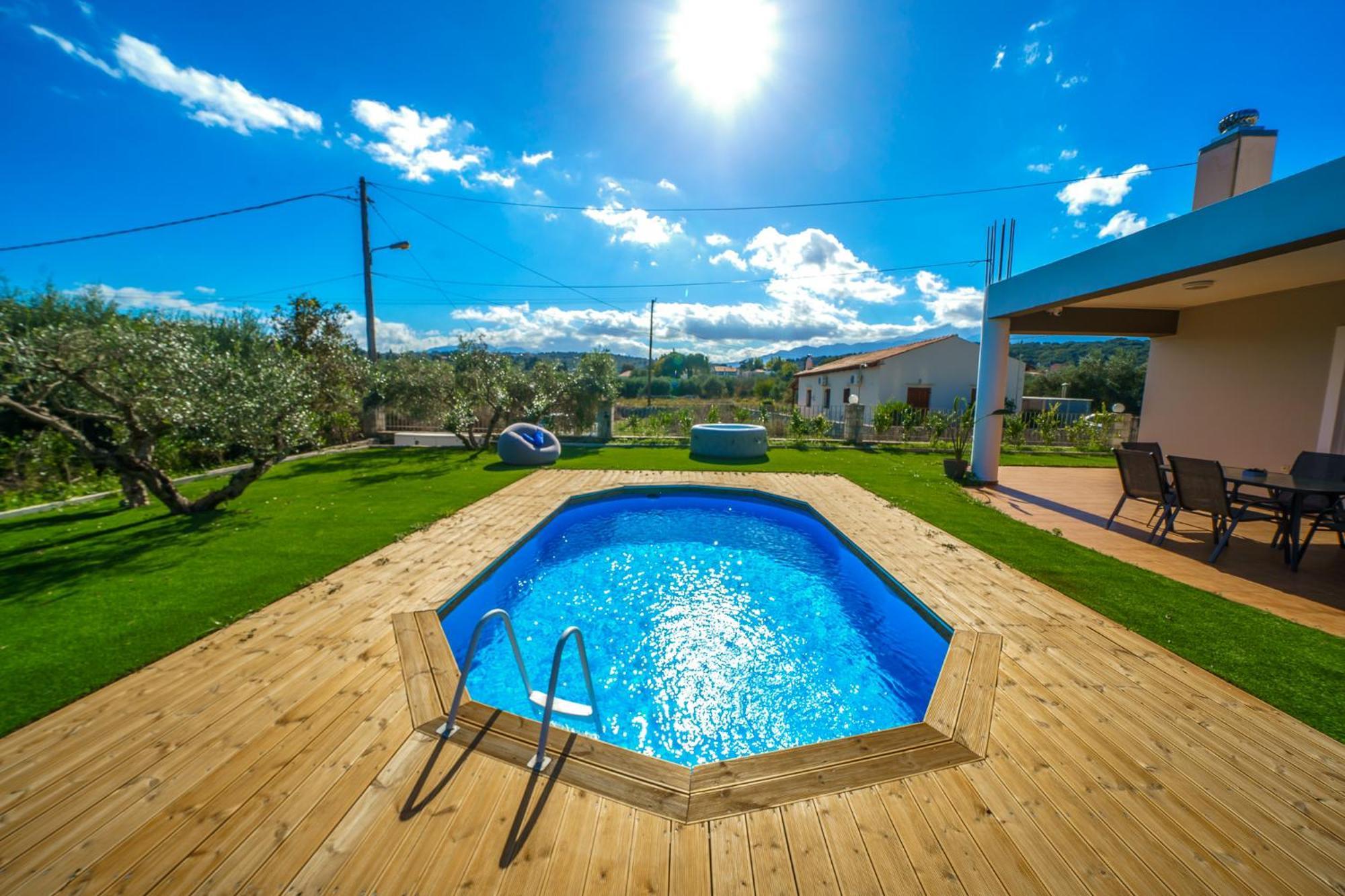 Lima Pool & Jacuzzi Chania * Vámos