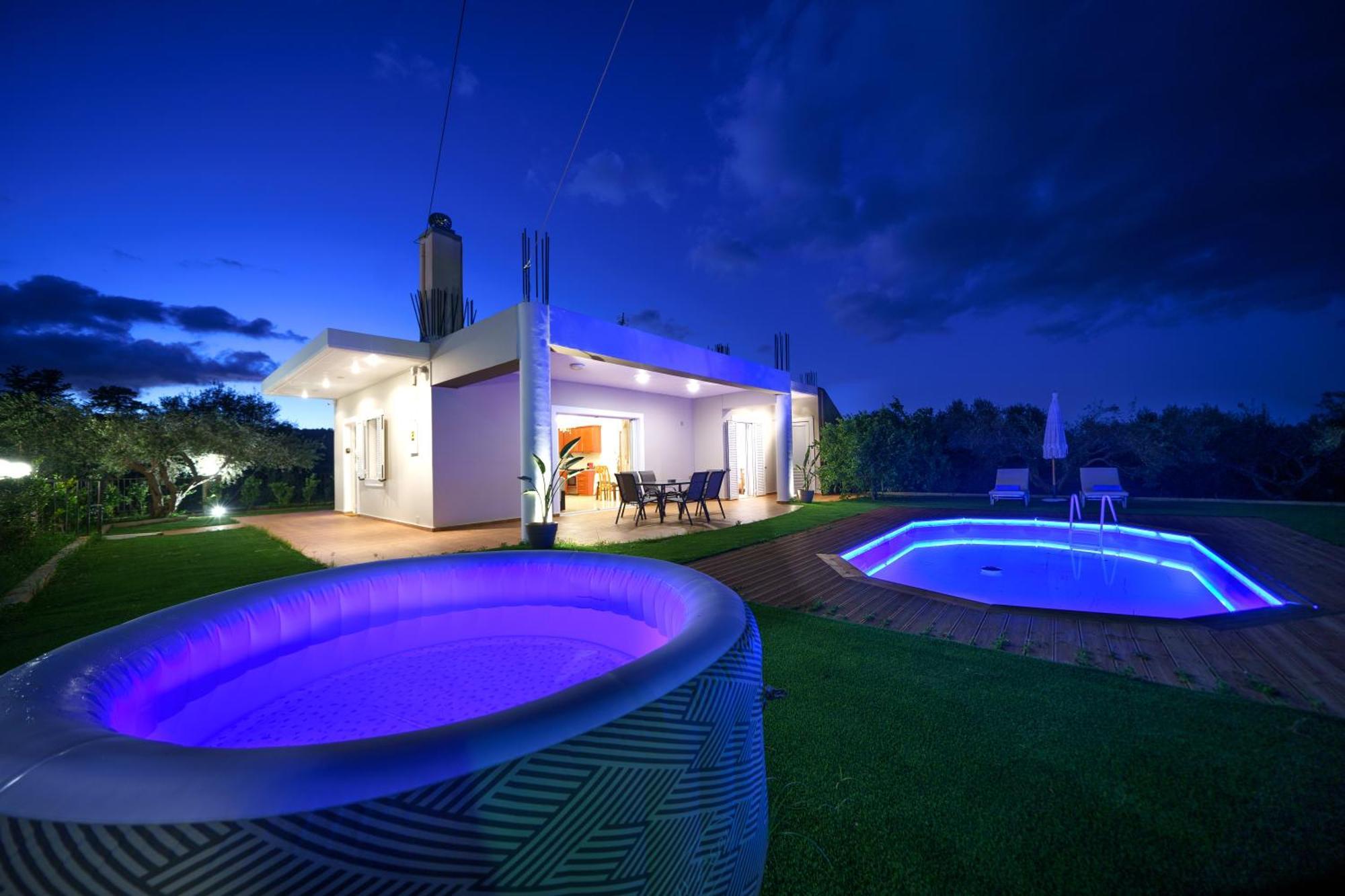 Villa Lima Pool & Jacuzzi Chania